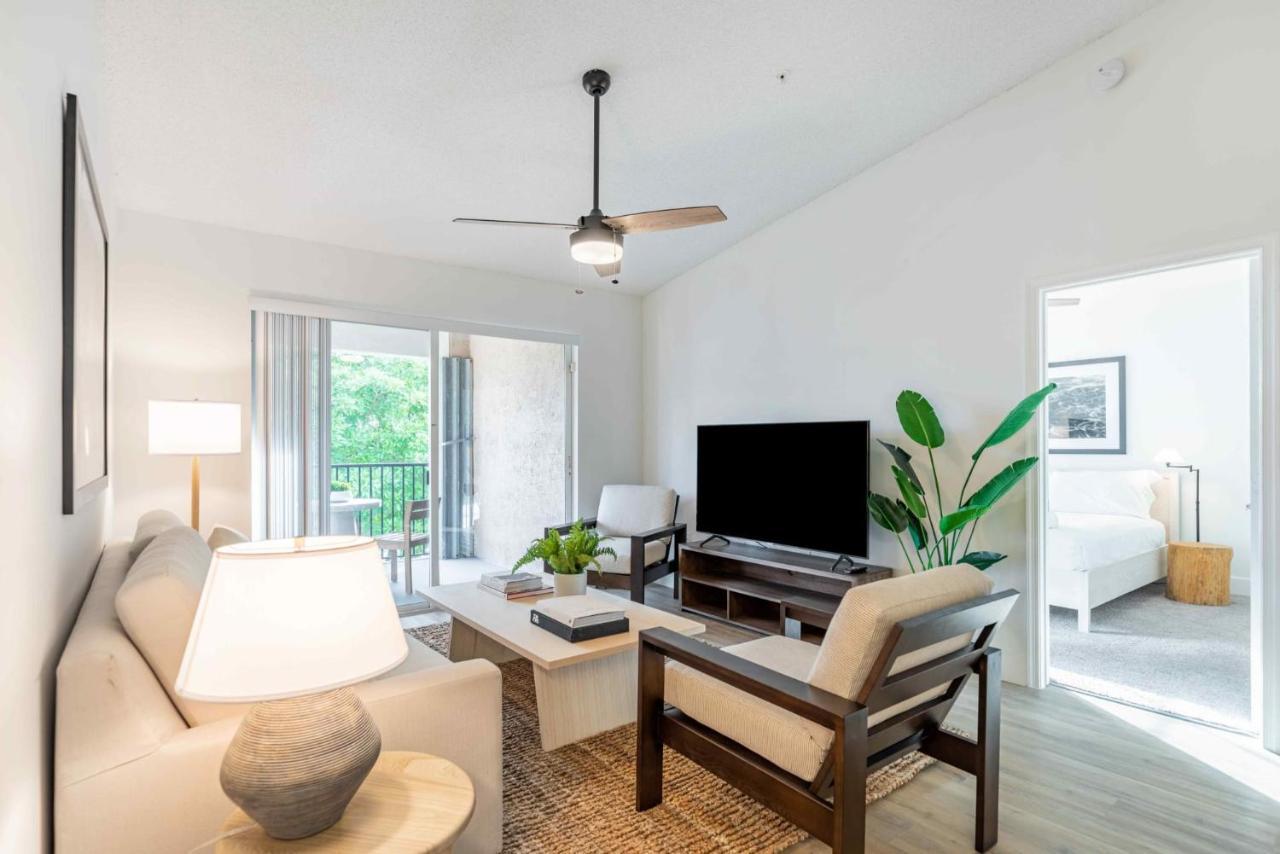 Stunning & Spacious Apartments At Miramar Lakes In South Florida 외부 사진